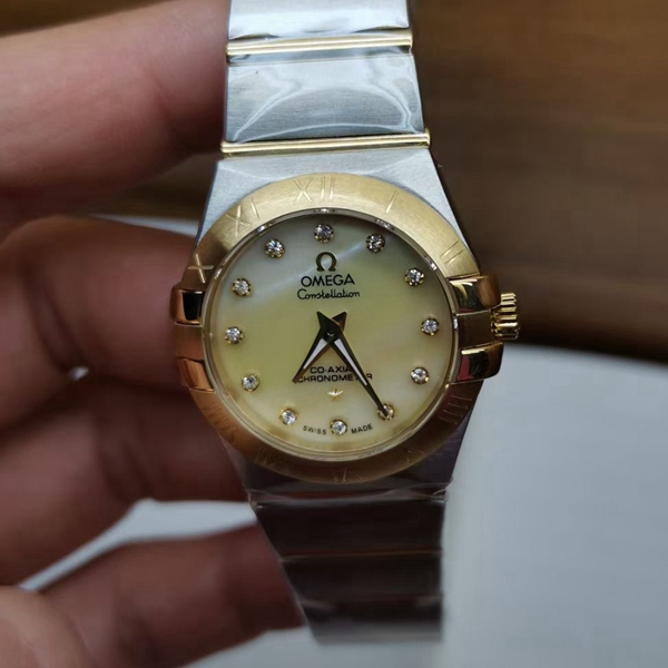 オメガ時計正面デザイン